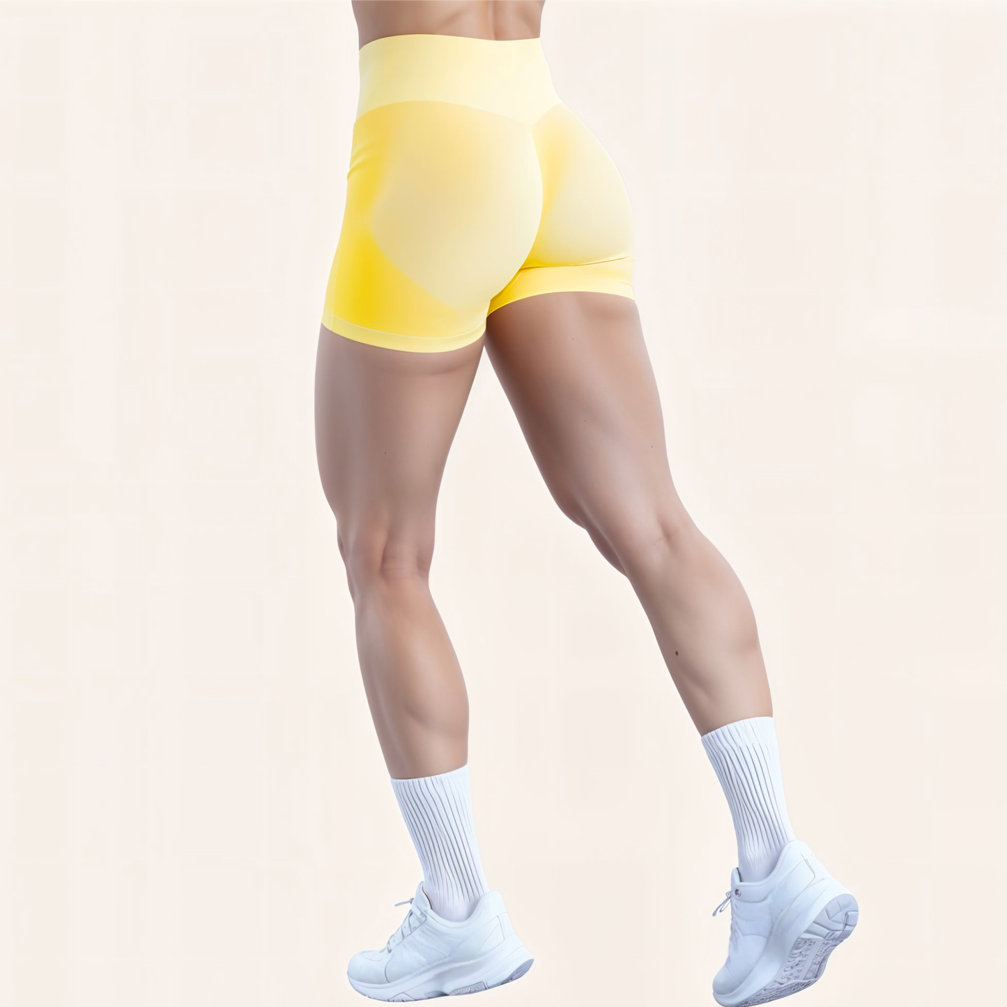 Chicletics ELITE 4-piece set featuring stylish clothing pieces arranged on a neutral background.