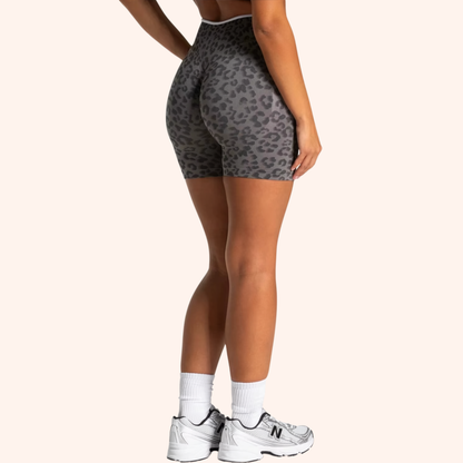 EDGE LEOPARD SHORTS