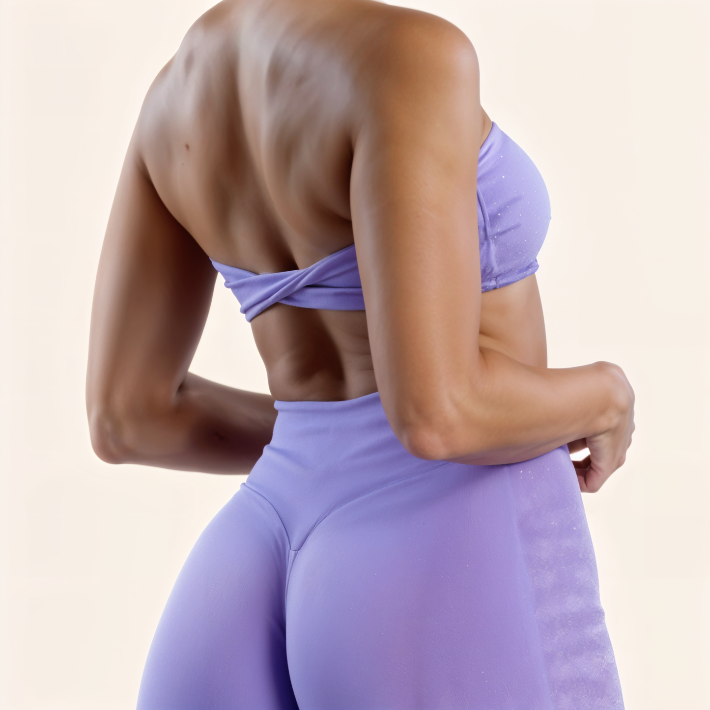 Chicletics Elite 4-piece set includes stylish clothing pieces displayed on a neutral background.