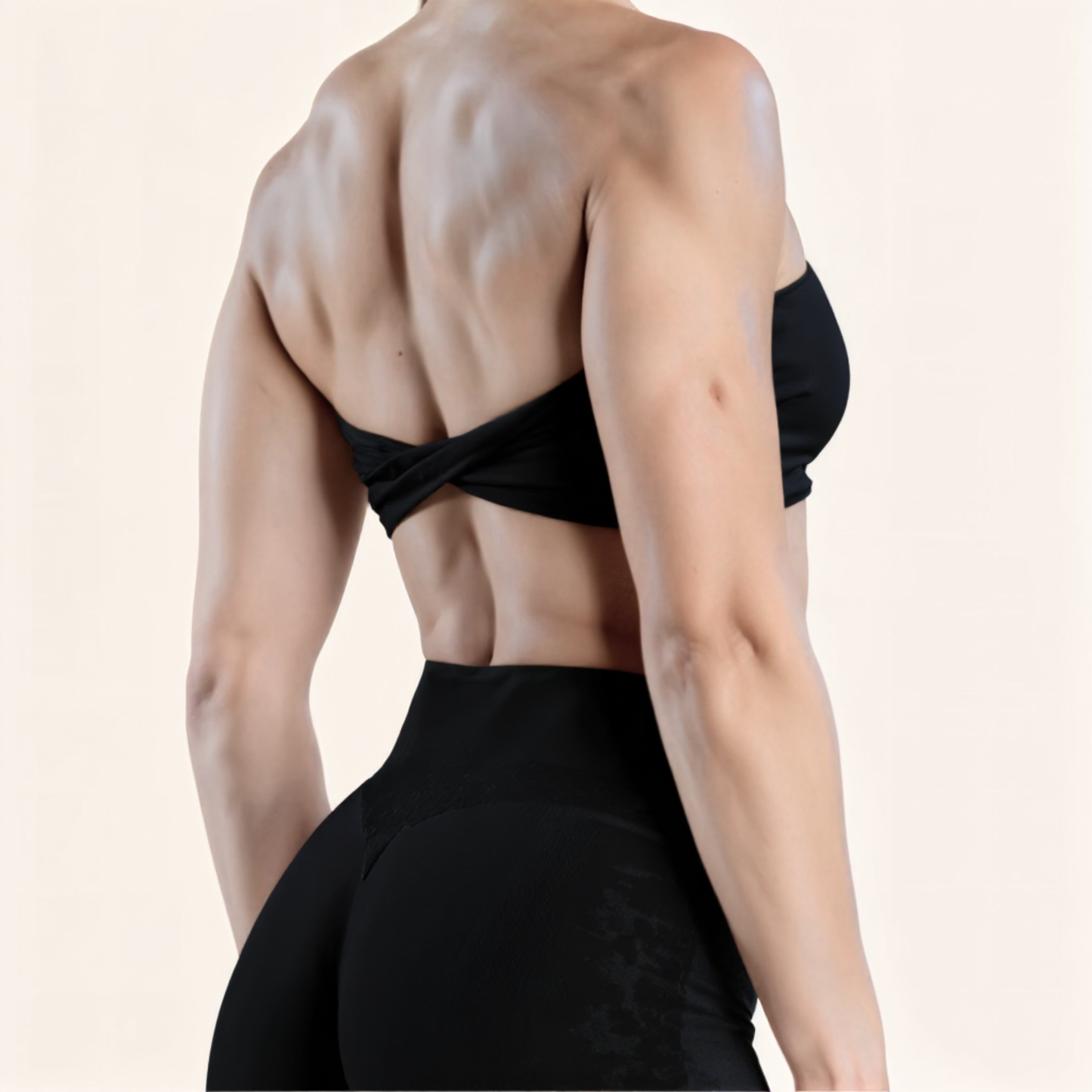 Chicletics ELITE 4-piece set featuring coordinated apparel pieces in modern design, displayed on a clean background.