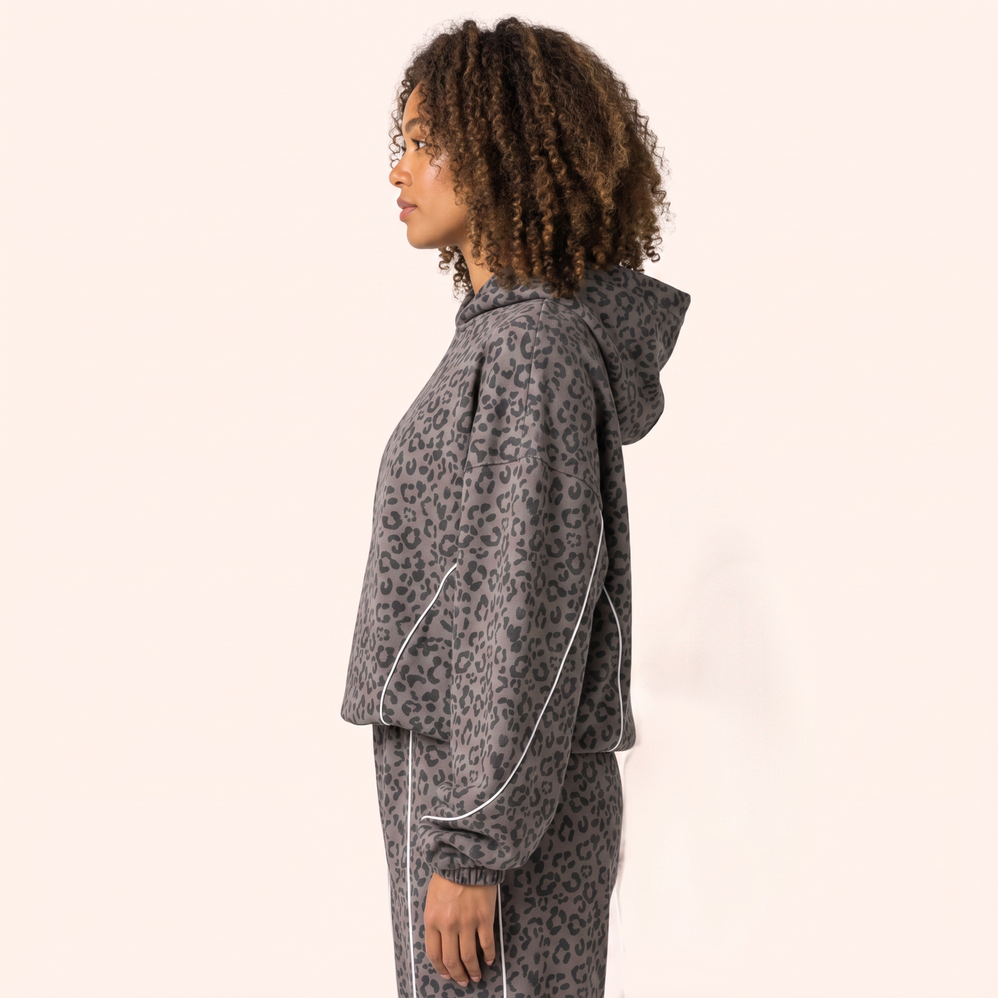 EDGE LEOPARD HOODIE