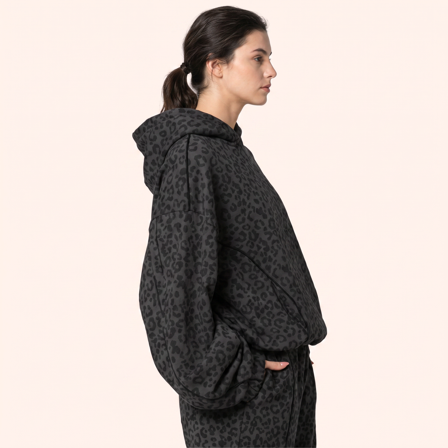EDGE LEOPARD HOODIE